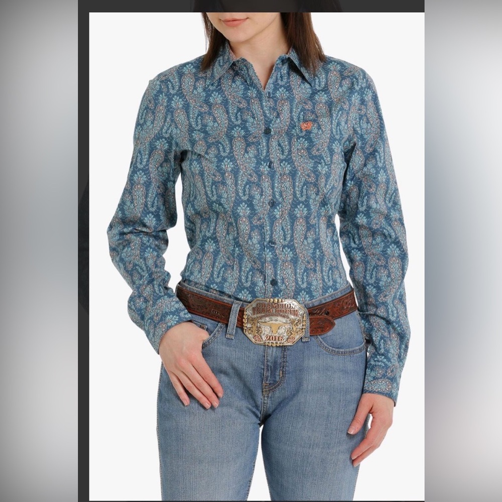 Cinch Womens Paisley Print Button Down Long Shirt in Blue & Coral